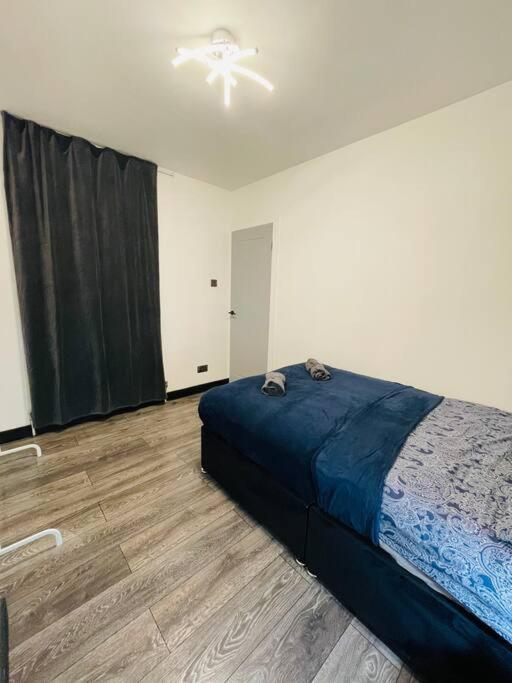 Central Area Terraced House With Private Hot Tub Lincoln Exteriör bild
